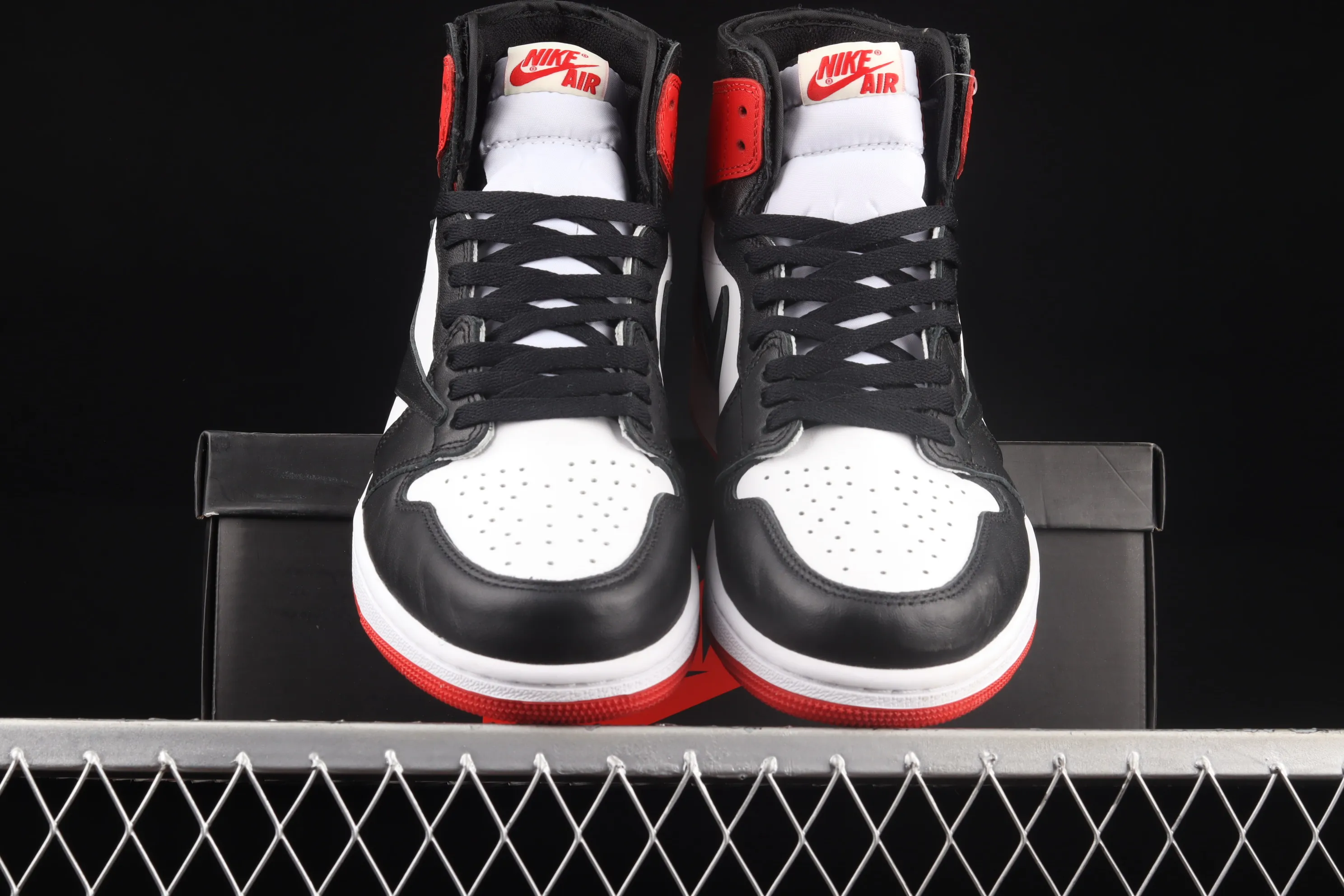 All categories Air Jordan Jordan series basketball shoes Air Jordan 1 High Travis Scott x Air Jordan 1 High OG AJ1 Joe 1 Lightning Overhook DH3227-600